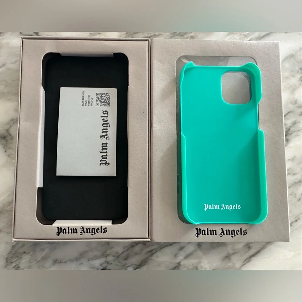 NWT Palm Angels Green Painted Palm Tree iPhone 12 Case Cover One Size